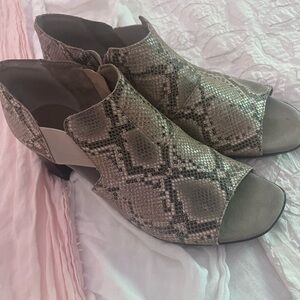 Munro Snakeskin Pattern Open-Toe Heels